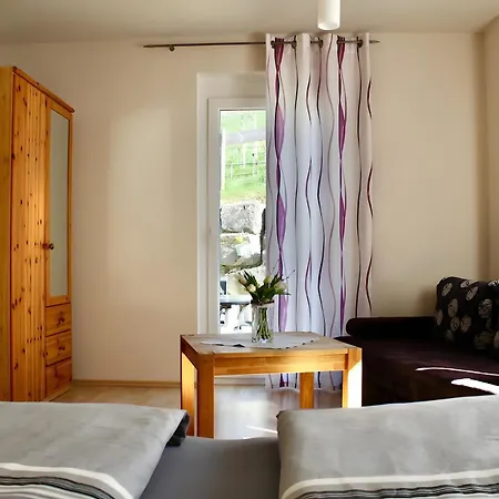 Апартаменты Am Weinberg